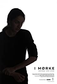 I mørke